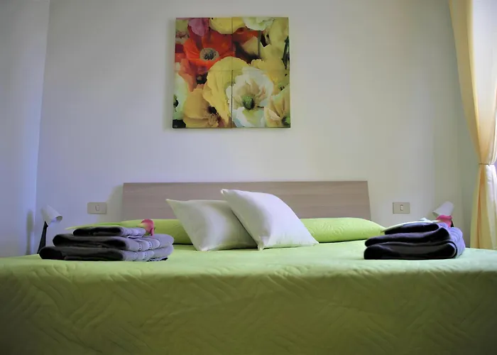 Home & Breakfast La Madonnina 013136-Cni-00001